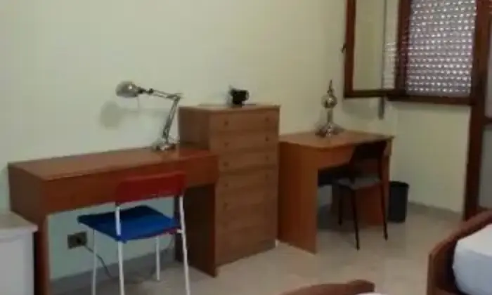 Rexer-Roma-Affitto-ampia-doppia-a-studentesse-zona-Tiburtina-CAMERA-DA-LETTO