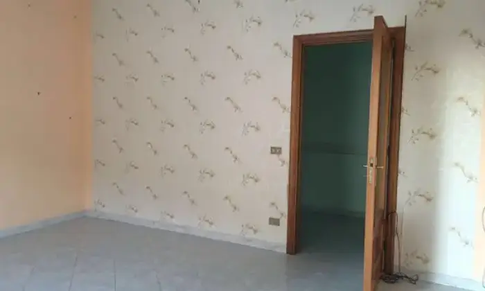 Rexer-Napoli-Affitto-di-trilocale-in-via-comunale-toscanella-trav-ChiaianoZona-Ospedaliera-Napoli-CAMERA-DA-LETTO