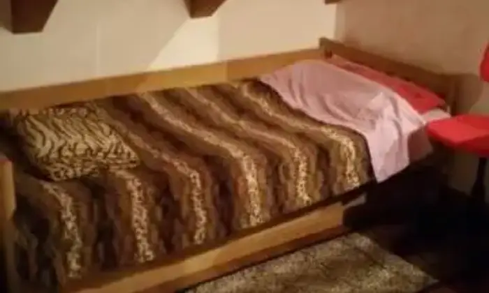 Rexer-Limbiate-Stanza-in-affitto-CAMERA-DA-LETTO