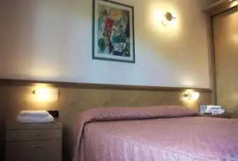 Rexer-Lainate-Bilocali-ammobiliati-uso-residence-per-affitti-transitori-CAMERA-DA-LETTO