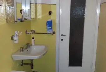 Rexer-Milano-Bilocale-arredato-con-posti-letto-BAGNO
