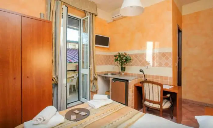 Rexer-Roma-Monolocale-Occasione-CAMERA-DA-LETTO