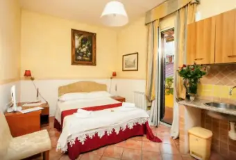 Rexer-Roma-Monolocale-Completamente-Arredato-CAMERA-DA-LETTO