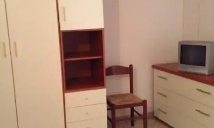 Rexer-Acquapendente-Grazioso-bilocale-CAMERA-DA-LETTO