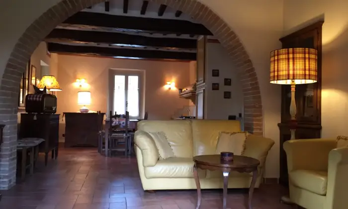 Rexer-Perugia-Appartamento-in-palazzina-depoca-SALONE