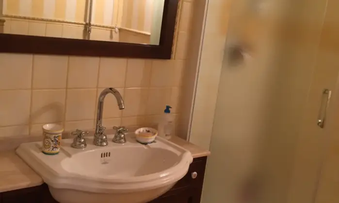 Rexer-Perugia-Appartamento-in-palazzina-depoca-BAGNO