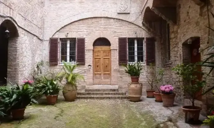 Rexer-Perugia-Particolare-loft-centrale-ALTRO