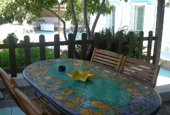 Rexer-Ponza-Bilocali-vicinissimo-al-mare-posti-con-parcheggio-TERRAZZO