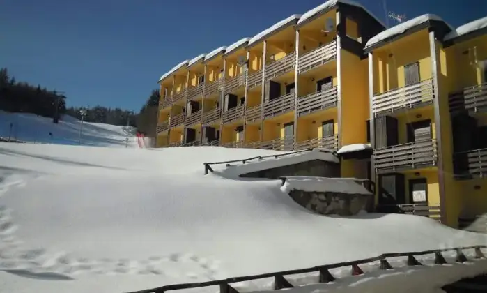 Rexer-Abetone-Caratteristico-appartamento-trilivello-sulle-piste-ALTRO