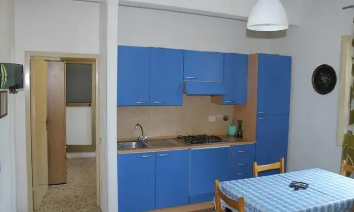Rexer-Montemignaio-Grazioso-appartamento-CUCINA