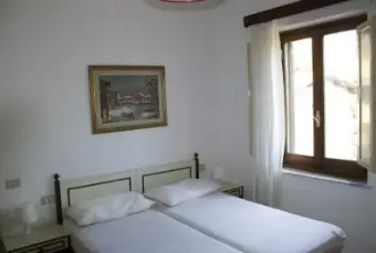 Rexer-Montemignaio-Grazioso-appartamento-CAMERA-DA-LETTO