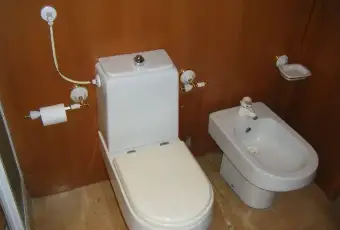Rexer-Bologna-Confortevole-monolocale-BAGNO