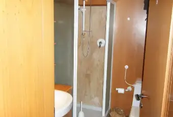 Rexer-Bologna-Confortevole-monolocale-BAGNO