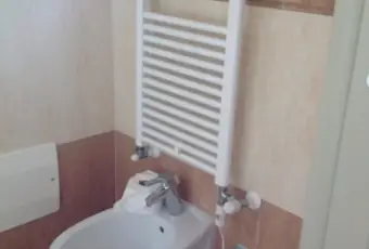 Rexer-Roma-Bellissimo-appartamento-con-terrzzo-panoramica-BAGNO