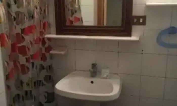 Rexer-Perugia-Appartamento-indipendente-in-villa-in-campagna-BAGNO