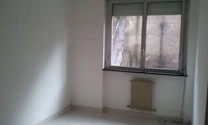 Rexer-Genova-Ampio-appartamento-con-terrazzo-vivibile-CAMERA-DA-LETTO
