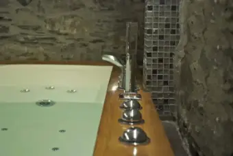 Rexer-Genova-Bellissimo-appartamento-ad-uso-turistico-affittasi-anche-per-un-giorno-BAGNO