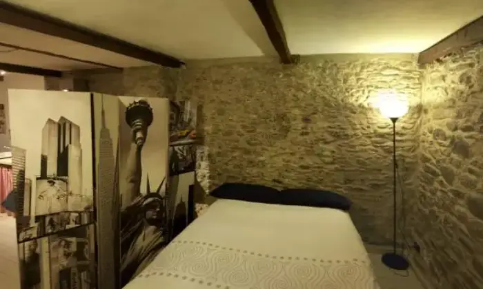 Rexer-Genova-Bellissimo-appartamento-ad-uso-turistico-affittasi-anche-per-un-giorno-CAMERA-DA-LETTO