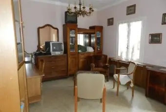 Rexer-Imperia-Trilocale-in-villa-SALONE