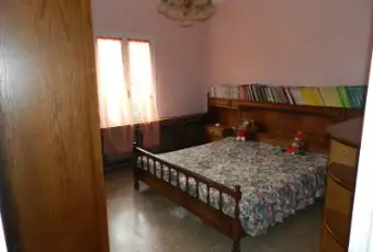 Rexer-Imperia-Trilocale-in-villa-CAMERA-DA-LETTO