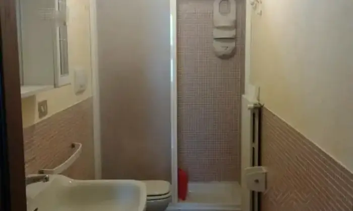 Rexer-Montaione-Bilocale-arredato-in-ottima-posizione-per-raggiungere-sia-Pisa-sia-Firenze-BAGNO