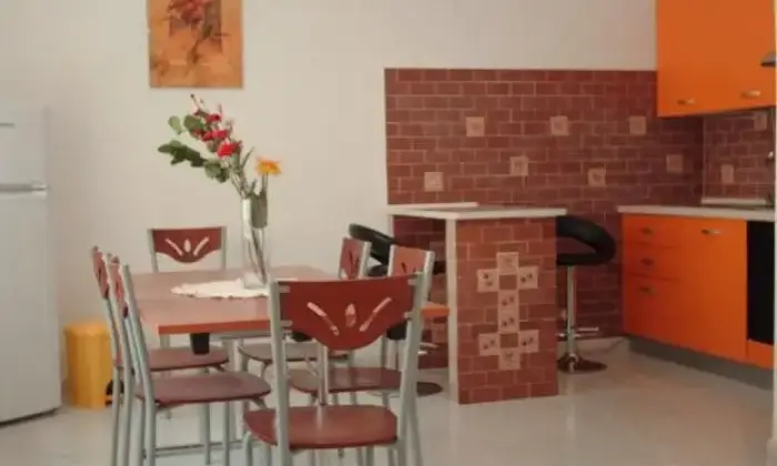 Rexer-Gallipoli-Appto-fino-a-Maggio-Porto-Turistico-CUCINA