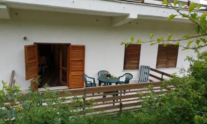 Rexer-Pietracamela-Appartamento-in-splendida-posizione-con-vista-panoramica-TERRAZZO