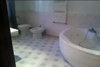 Rexer-LAquila-Camera-matrimoniale-BAGNO