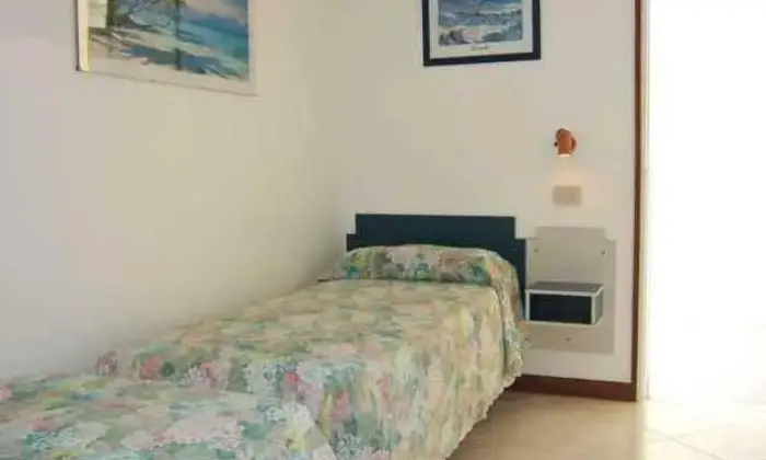 Rexer-San-Michele-al-Tagliamento-BIbione-appartamento-fronte-mare-CAMERA-DA-LETTO