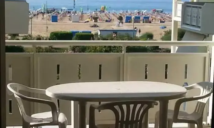 Rexer-San-Michele-al-Tagliamento-BIbione-appartamento-fronte-mare-BALCONE