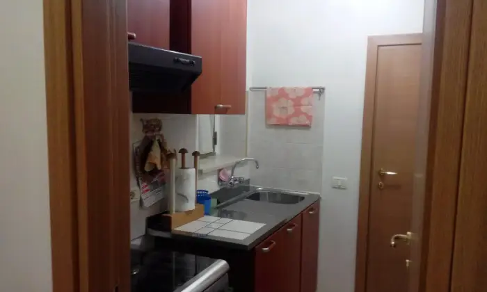 Rexer-Ortona-Centralissimo-trilocale-al-mare-CUCINA