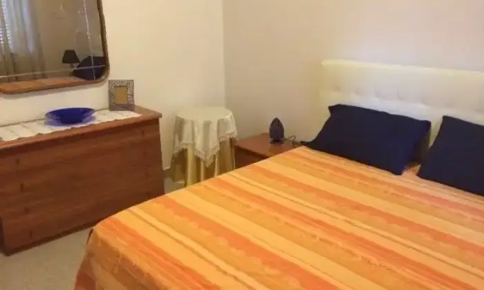 Rexer-Rozzano-Brevi-soggiorni-vicino-Humanitas-CAMERA-DA-LETTO