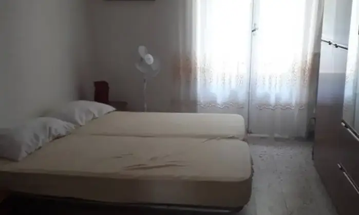 Rexer-Vasto-Appartamento-VASTO-CENTRO-vicino-infermieristica-e-scuole-CAMERA-DA-LETTO