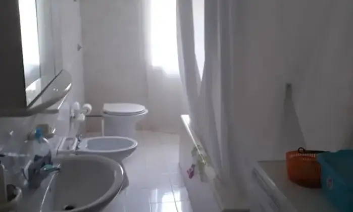 Rexer-Vasto-Appartamento-VASTO-CENTRO-vicino-infermieristica-e-scuole-BAGNO