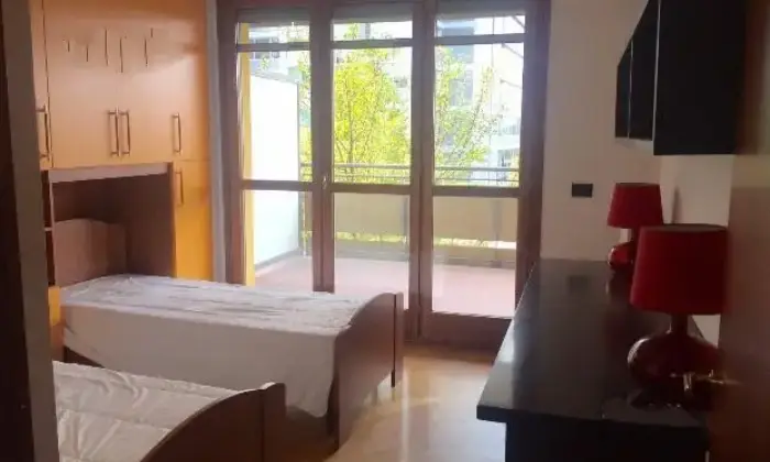 Rexer-San-Donato-Milanese-Ampio-Appartamento-signorile-molto-luminoso-CAMERA-DA-LETTO