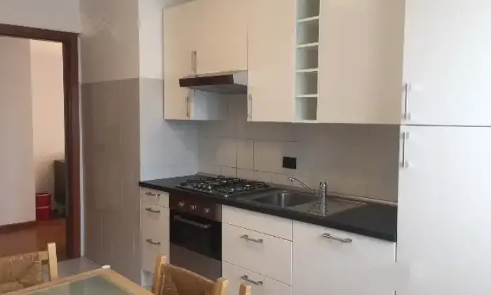 Rexer-San-Donato-Milanese-Ampio-Appartamento-signorile-molto-luminoso-CUCINA