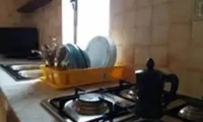 Rexer-Napoli-FITTASI-MONOLOCALEMANSARDA-A-VARCATURO-CUCINA