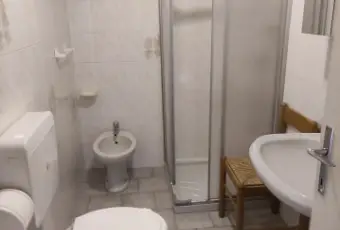 Rexer-Borgomanero-Appartamento-con-arredo-BAGNO