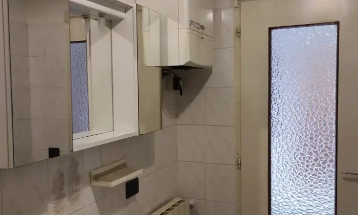 Rexer-Borgomanero-Appartamento-con-arredo-BAGNO