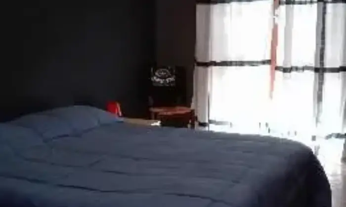 Rexer-Alessandria-Accogliente-Trilocole-arredato-CAMERA-DA-LETTO