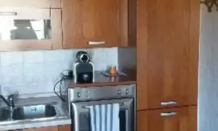 Rexer-Roma-Grazioso-Bilocale-arredao-CUCINA