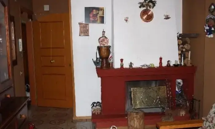 Rexer-Chieti-Casa-in-montagna-SALONE