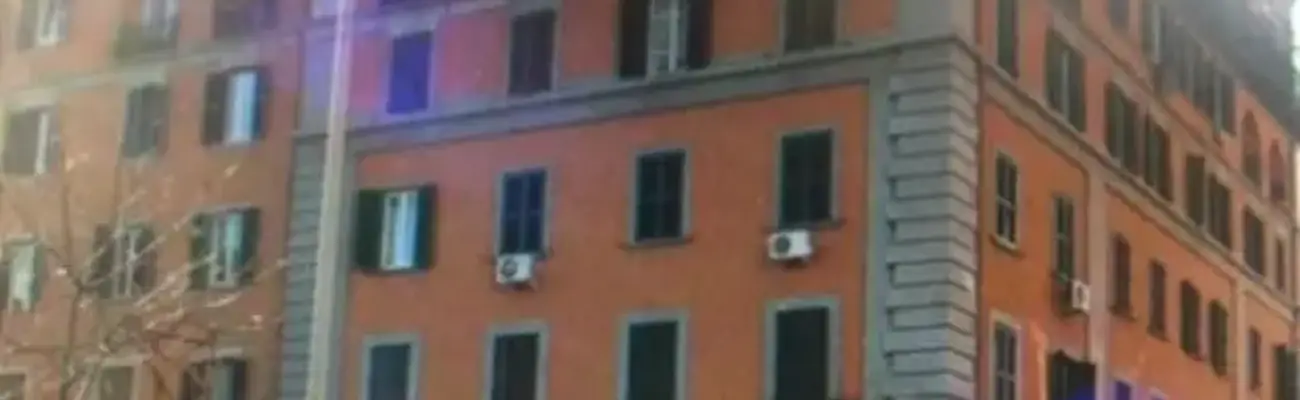 Rexer-Roma-Camera-per-studenti-o-lavoratori-ALTRO