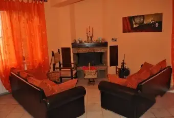 Rexer-Paliano-Trilocale-in-campagna-SALONE
