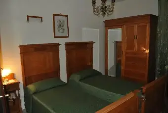 Rexer-Paliano-Trilocale-in-campagna-CAMERA-DA-LETTO