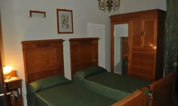 Rexer-Paliano-Trilocale-in-campagna-CAMERA-DA-LETTO