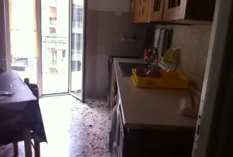 Rexer-Napoli-Stanze-per-studentesse-CUCINA