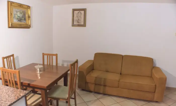 Rexer-Formia-Affitto-bilocale-Formia-Centralissimo-SALONE