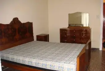 Rexer-Roma-Bilocale-ammobiliato-CAMERA-DA-LETTO