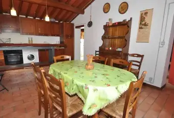 Rexer-Pescaglia-Appartamenti-casa-vacanza-CUCINA